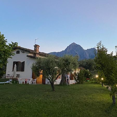 La Casetta Di Trignano Isola del Gran Sasso dʼItalia Extérieur photo