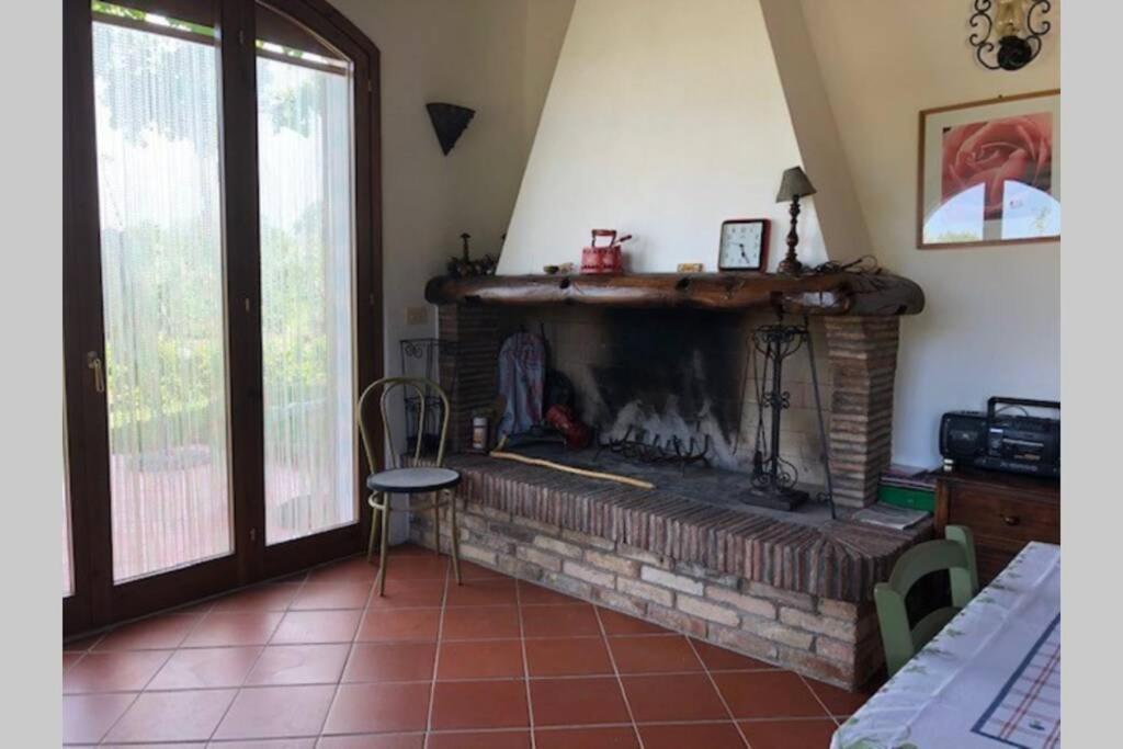 La Casetta Di Trignano Isola del Gran Sasso dʼItalia Extérieur photo